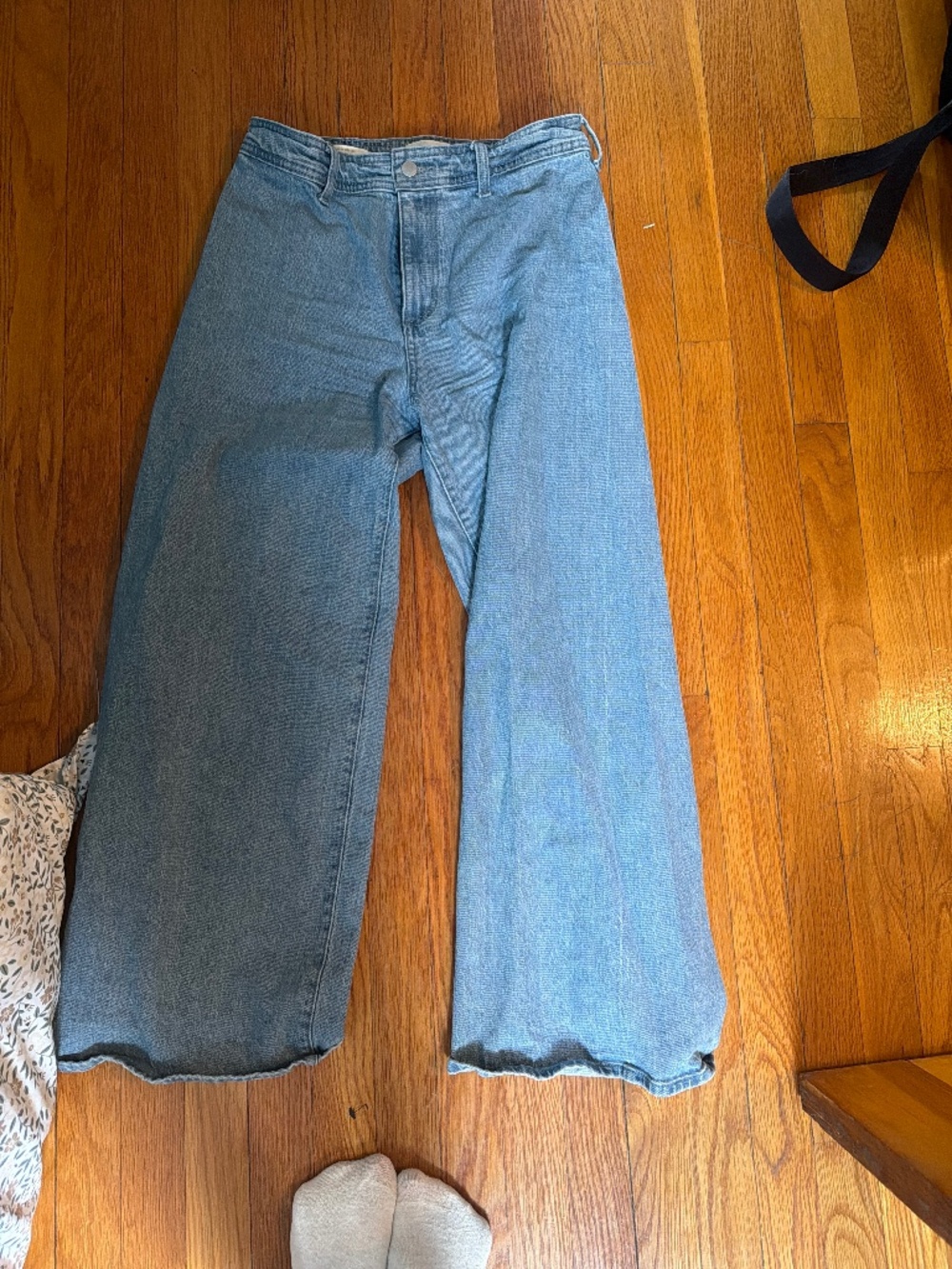 Wide leg jeans